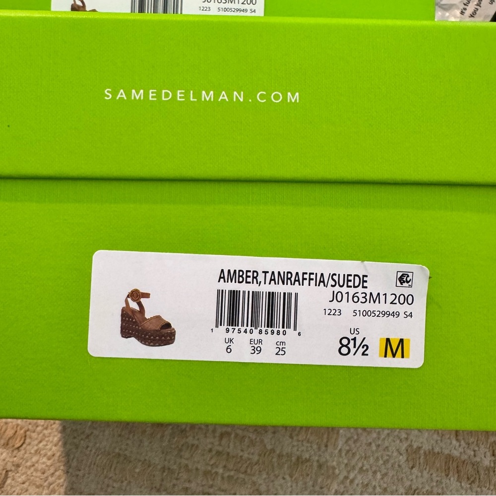 Wedge Platform Sandals in Tan - Picture 7 of 9